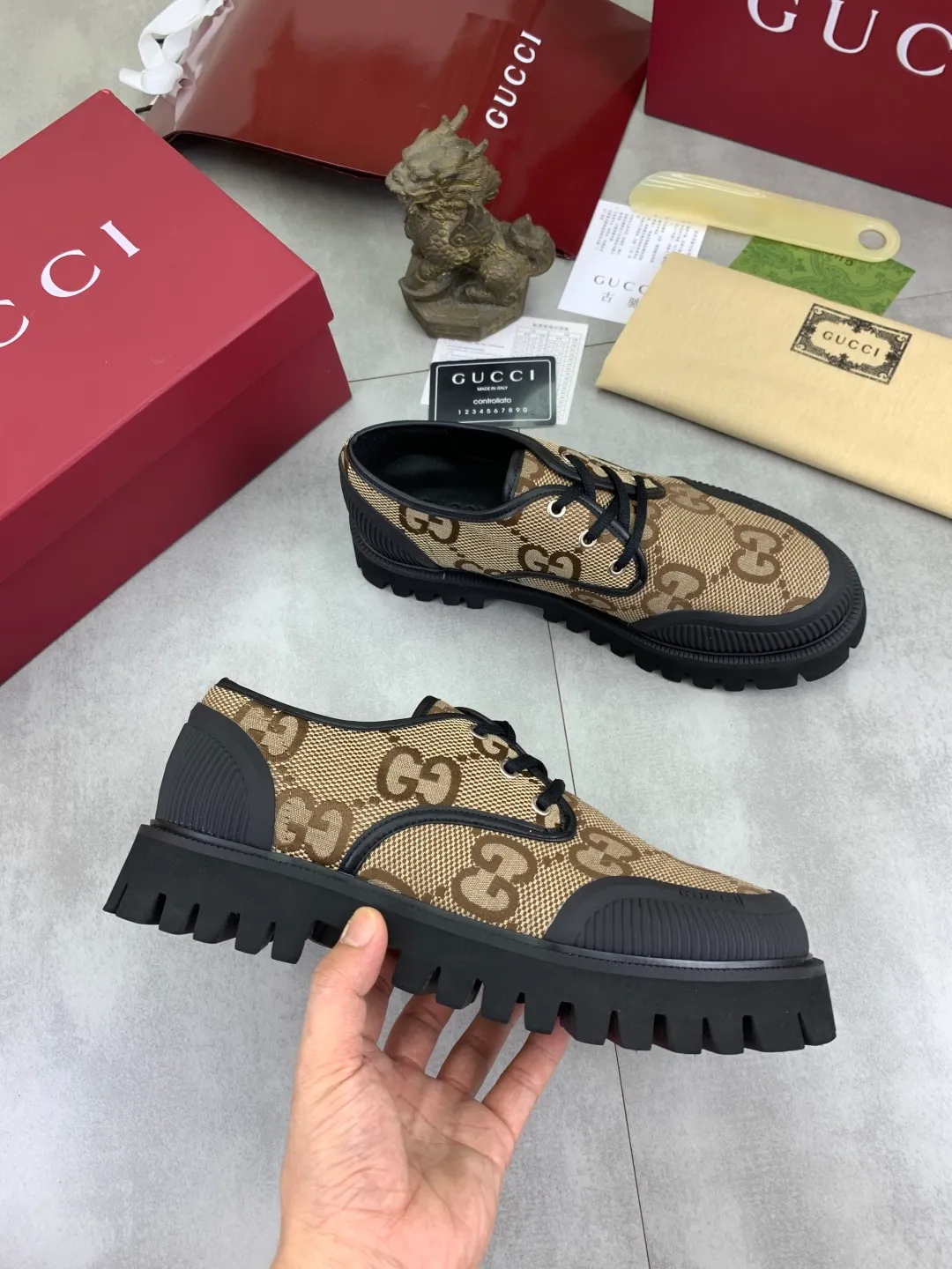 Men's Men's Shoes 💰P420 💰【New Style】 Gucci lazy slip-on couple 🧑‍🤝‍🧑 style high-top leather shoes hot selection (Gucci GUCCI) official website latest Gucci lazy 🎁 leather shoes, hot style 💥 style is simple and elegant, exclusive for trendy men. Unique official website latest brand original double G pressure Floral elements 👑 Original Gucci decoration, fashionable and elegant, fabric original calfskin with double G denim ✅ Fully imported soft sheepskin lining, official website designated wear-resistant lightweight foam business outsole, classic model taken in kind 🎬 Size: 35-46 Various colors available
